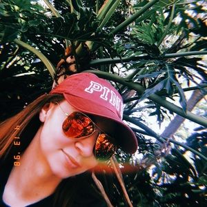 Meet your Posher, Reanna